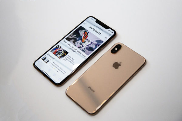 IPHONE XS